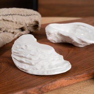 Plats en céramique de fruits de mer blancs Offre Spéciale Assiette créative en forme d'oursin rond pour technique gravée de restaurant et d'hôtel - Product Image 4