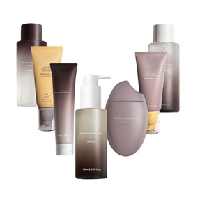 Tónico Facial Vegano de Arroz Negro Milagroso <span class=keywords><strong>con</strong></span> Ácido Hialurónico para Piel Sensible, Sin Alcohol, Sin Perfume, Hidratación Profunda, Control de Grasa - Product Image 1