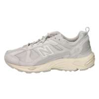 Chaussures de marche pour hommes 878, tige en maille beige, semelle intermédiaire en EVA, semelle extérieure en caoutchouc, respirantes, à lacets, talon de 4 cm, embout renforcé, motif gaufré.