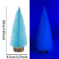 Mini sapin à aiguilles fluorescent bleu UV réactif de 20 cm, avec base en bois, pour décoration de boîte de nuit et de fête sous lumière noire