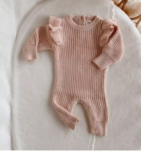 Pagliaccetto Lavorato a Maglia in Cotone Biologico al 100% da Fabbrica per Bimba con Volant Tuta a Maniche Lunghe Completo Pointelle Body per Neonata Maglioncino - Product Image 6