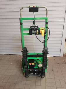 Macchina per arrampicarsi su scale e scalatore su misura da safercifts - Product Image 2