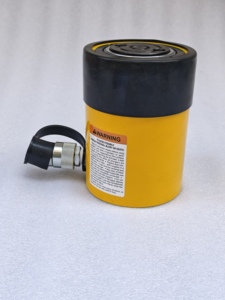 ENERPAC แม่แรงไฮดรอลิกอุตสาหกรรม RC‑1002 100 ตัน แบบกระบอกสูบเดี่ยว ระยะชัก 51 มม. พร้อมเกลียวด้านบน สำหรับงานยกของหนัก - Product Image 3
