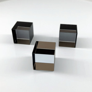 10*10*10mm ottico Bk7/k9 polarizzante vetro Beamsplitter cubo di estinzione rapporto> 200:1 - Product Image 1