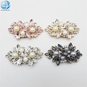 Accesorios superiores <span class=keywords><strong>para</strong></span> <span class=keywords><strong>zapatos</strong></span> Hebilla <span class=keywords><strong>de</strong></span> cristales <span class=keywords><strong>de</strong></span> diamantes <span class=keywords><strong>de</strong></span> imitación <span class=keywords><strong>para</strong></span> boda <span class=keywords><strong>Clips</strong></span> <span class=keywords><strong>para</strong></span> <span class=keywords><strong>zapatos</strong></span> <span class=keywords><strong>de</strong></span> perlas nupciales - Product Image 3