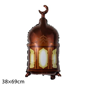 Ballons en aluminium Stars Moon Castle avec <span class=keywords><strong>des</strong></span> lanternes décorées dans une ambiance festive. - Product Image 2