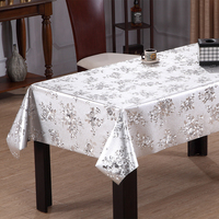 Nappe en PVC métallique RNPT Silver Medallion avec support tissé, imperméable et facile à nettoyer pour table à manger