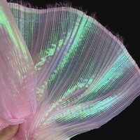 Tissu d'organza plissé irisé avec motif côtelé 100% polyester pour décorations de mariage et sacs pour filles