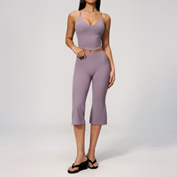 Ensemble de yoga 2 pièces pour femme, coupe ajustée, respirant, séchage rapide, sans couture, élasthanne/nylon, col en V, manches courtes, longueur genou, vêtements de sport
