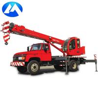 Grue mobile sur camion GT8 8 tonnes, moteur CA4DF3, flèche principale 18,1 m, flèche latérale 23,9 m, conception d'entretoises stable, puissance robuste pour levage de charges lourdes