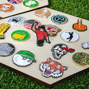 Support mural en bois miniature DIY personnalisé pour tees de golf, marqueurs de balle, chapeaux de golf et gants - Product Image 4