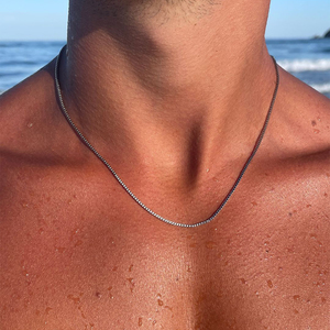 EManco Fahion - <span class=keywords><strong>Collar</strong></span> de Cadena de Acero Inoxidable con Colgante Minimalista Chapado en <span class=keywords><strong>Oro</strong></span> de 18K para <span class=keywords><strong>Hombre</strong></span> - Product Image 4