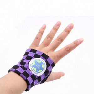 สายรัดข้อมือกีฬาบาสเก็ตบอลแบบกำหนดเองพร้อมโลโก้โปรโมชั่น - Product Image 6