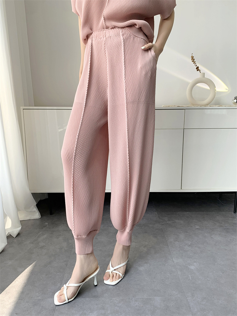 Pantaloni rosa