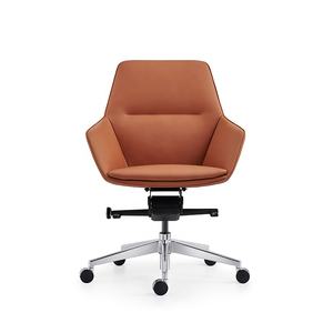 Silla de oficina ejecutiva moderna con respaldo alto Silla giratoria clásica de cuero hecha de cuero PU duradero - Product Image 2