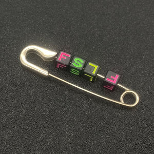 <span class=keywords><strong>Spille</strong></span> gioielli donna di alta qualità oro argento Logo personalizzato lettera nome spilla design <span class=keywords><strong>spille</strong></span> e <span class=keywords><strong>spille</strong></span> - Product Image 2