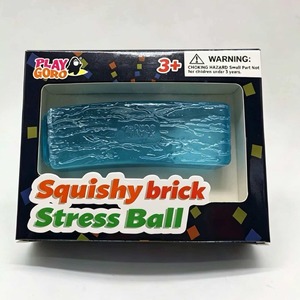 Juguete Antiestrés de Plástico con Forma de Ladrillo de Maltosa, Cubo Sensorial para Aliviar la Presión, Schylling 3+ - Product Image 2