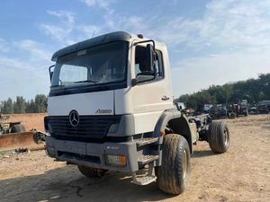 Tracteur <span class=keywords><strong>Actros</strong></span> Axor d'occasion de marque européenne connue à vendre - Product Image 2