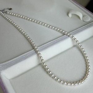 Collier classique en perles d'eau douce souriantes, accessoire polyvalent plaqué or 14 carats avec une personnalité naturelle et unique - Product Image 2