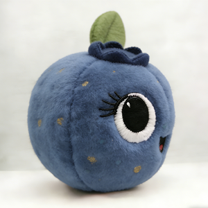 Peluche ronde bleu poudré personnalisée avec des paillettes dorées, cadeau d'anniversaire sur le thème des fruits rouges pour enfants - Product Image 2