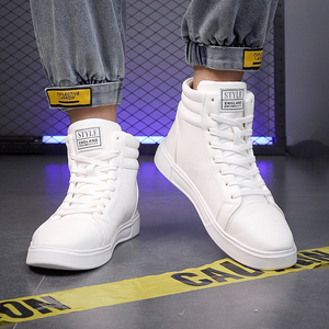 Baskets blanches pures pour femmes, nouvelle tendance, <span class=keywords><strong>grande</strong></span> taille 35-47, hauteur intérieure augmentant la taille des hommes, chaussures d'ascenseur décontractées, bas prix, OEM chauds - Product Image 3