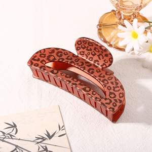 Pinza de Pelo Cuadrada Geométrica con Diseño de Tiburón, Pinza de Pelo Grande de Plástico de 10 cm para Mujer, Accesorio para el Cabello para Fiestas - Product Image 5