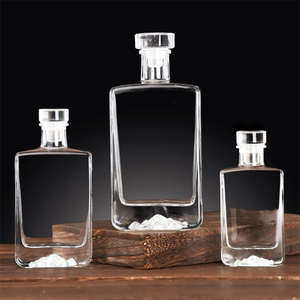 100ML 200ML 500ML Nordic Clear épaissi carré whisky Brandy liqueur thé plat <span class=keywords><strong>Voda</strong></span> bouteille en verre avec liège - Product Image 3