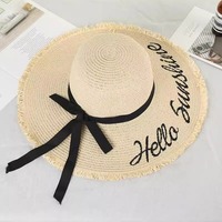 Topi Pantai Wanita Modis Bordir Huruf, Pinggiran Lebar, Bernapas, Hiasan Bunga dan Pita, Pelindung Sinar Matahari Musim Panas