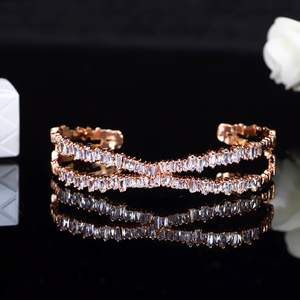 Elegant Rose Gold Plated Cubic Zircon Stone X Shaped Cuff Bangle <strong>and</strong> Ring Fashion <strong>Jewellery</strong> Set for Women Party Wear Accessories - Product Image 5