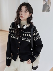 <span class=keywords><strong>Cardigan</strong></span> Elegante Vintage <span class=keywords><strong>Nero</strong></span> in Maglia per <span class=keywords><strong>Donna</strong></span>, Top in Maglia a Maniche Lunghe per Uso Quotidiano |   Personalizzazione Accettata, Realizzato Secondo il Tuo Modello - Product Image 4