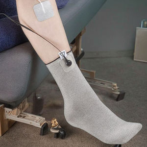 Roovjoy Prata Premium Meias condutoras para Pé & Joint Pain Relief-<span class=keywords><strong>TENS</strong></span>/EMS Eletrodo <span class=keywords><strong>Socks</strong></span> One Size Fits Most - Product Image 3