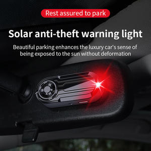 Feux d'avertissement LED solaires sans fil pour l'intérieur des voitures, alarme factice en rouge et bleu - Product Image 2