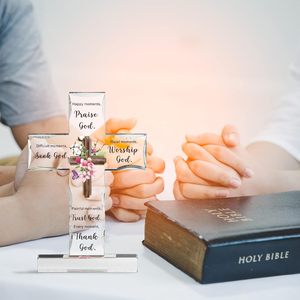 Bloque de Lucite con Diseño Personalizado, Cruz Cristiana de Acrílico Transparente, Clásico, Religioso, con Dibujos Animados, Publicitario, de Plástico - Product Image 4