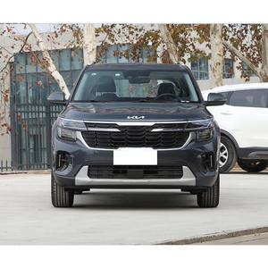 2025 Kia Seltos SUV compact 5 places Confort haut de gamme Essence Essence Nouvelle énergie Véhicule prêt à l'exportation Voiture au volant à gauche - Product Image 2