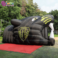 Bingo Factory propose des tunnels et des stands gonflables personnalisés pour événements sportifs.