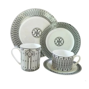Wholesale Steak <b>Plates</b> Gift Round <b>Ceramic</b> <b>Plates</b> Hotel Restaurant Dinnerware Set - Product Image 4