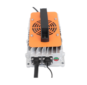 Pengisi daya baterai Platform pengangkat penyapu listrik 24V 12A 10A pengisi daya pembersih skuter listrik untuk baterai litium atau asam timbal - Product Image 4