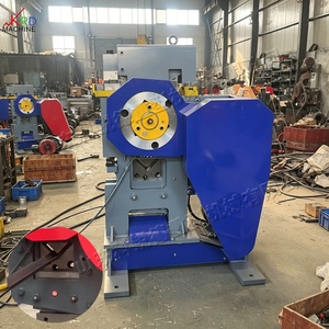 Machine de découpe et de poinçonnage CNC hydraulique 900 kN pour profilés en acier, directement de l'usine - Product Image 5