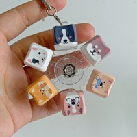 Porte-clés LED rotatif avec clavier mécanique, anti-stress, gadget pour adultes et enfants, motif chat/chien