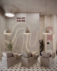 Muebles de Alta Gama para Salón de Belleza Comercial |   Estaciones de Estilismo y Vitrinas Personalizadas |   Instalación de Salón Llave en Mano - Product Image 4