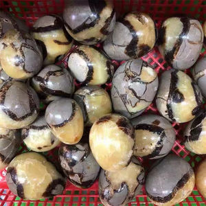 Vente en gros de sculptures en cristal, pierres de guérison, œufs septariens DIY pour souvenir d'amour et d'amitié - Product Image 6