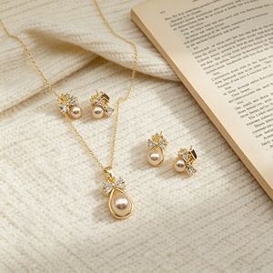 Ensemble de bijoux pour femmes, boucles d'oreilles et collier en zircon plaqué or 18 carats, bijoux tendance pour mariage, bijoux de luxe - Product Image 3