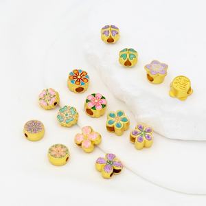 Cuentas espaciadoras de esmalte con amuletos de la suerte para la fabricación de pulseras DIY, cuentas de festivales chinos, cuentas de gato de la fortuna, mariposa y flor para diseño de joyas - Product Image 4