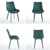 Chaise de salle à manger moderne de luxe nordique rembourrée en velours pour restaurant, cuisine en tissu pour table avec cadre en métal et coussin doux