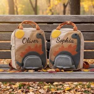 Mochila de dinosaurio para niños, bolsa de lona con nombre bordado personalizado, regalo duradero y lindo de aventura con dinosaurios para niños - Product Image 5