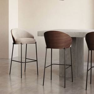 Chaise haute <span class=keywords><strong>de</strong></span> cuisine moderne, <span class=keywords><strong>hauteur</strong></span> <span class=keywords><strong>65</strong></span> cm, <span class=keywords><strong>tabouret</strong></span> <span class=keywords><strong>de</strong></span> <span class=keywords><strong>bar</strong></span> en métal, mobilier, chaise haute <span class=keywords><strong>de</strong></span> comptoir pour restaurant et maison - Product Image 1