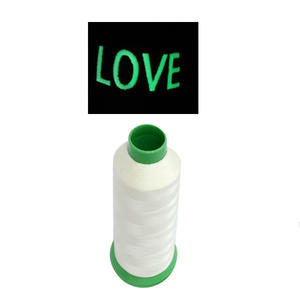 Fil de broderie photoluminescent haute luminosité <span class=keywords><strong>Bernat</strong></span> Glow in the Dark pour le logo de chaussettes de sous-vêtements de couture luminescents brillants - Product Image 1