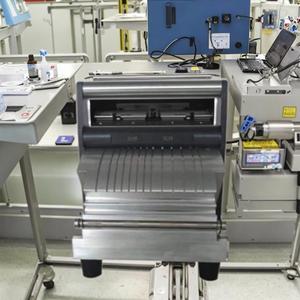 เครื่องตัดตัวอย่างฟิล์มพลาสติก ISO 527 สำหรับการทดสอบแรงดึงของฟิล์มยืดสองทิศทาง BOPP BOPC BOPET BOPA - Product Image 4