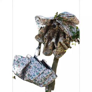 Parapluie de protection solaire automatique pliable double usage pour femme, motif lapin et cœur, système Mori en caoutchouc noir par Girls - Product Image 5