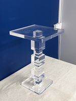 Table basse cube en acrylique de luxe moderne, durable, transparente, décorative et multifonctionnelle pour la maison, la chambre et le salon